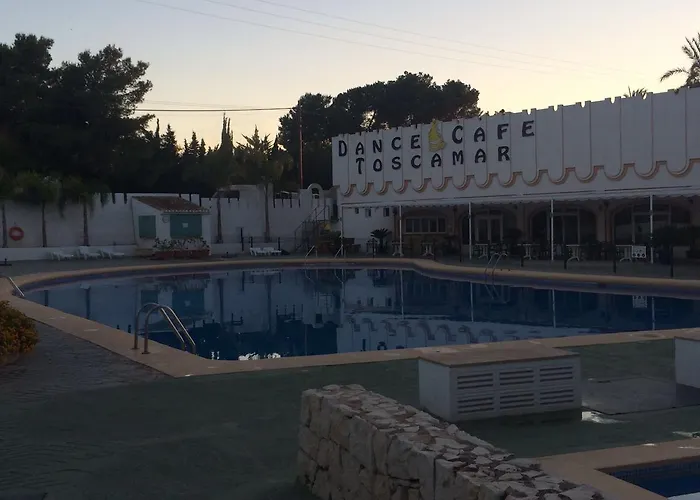 90 Toscamar شقة
